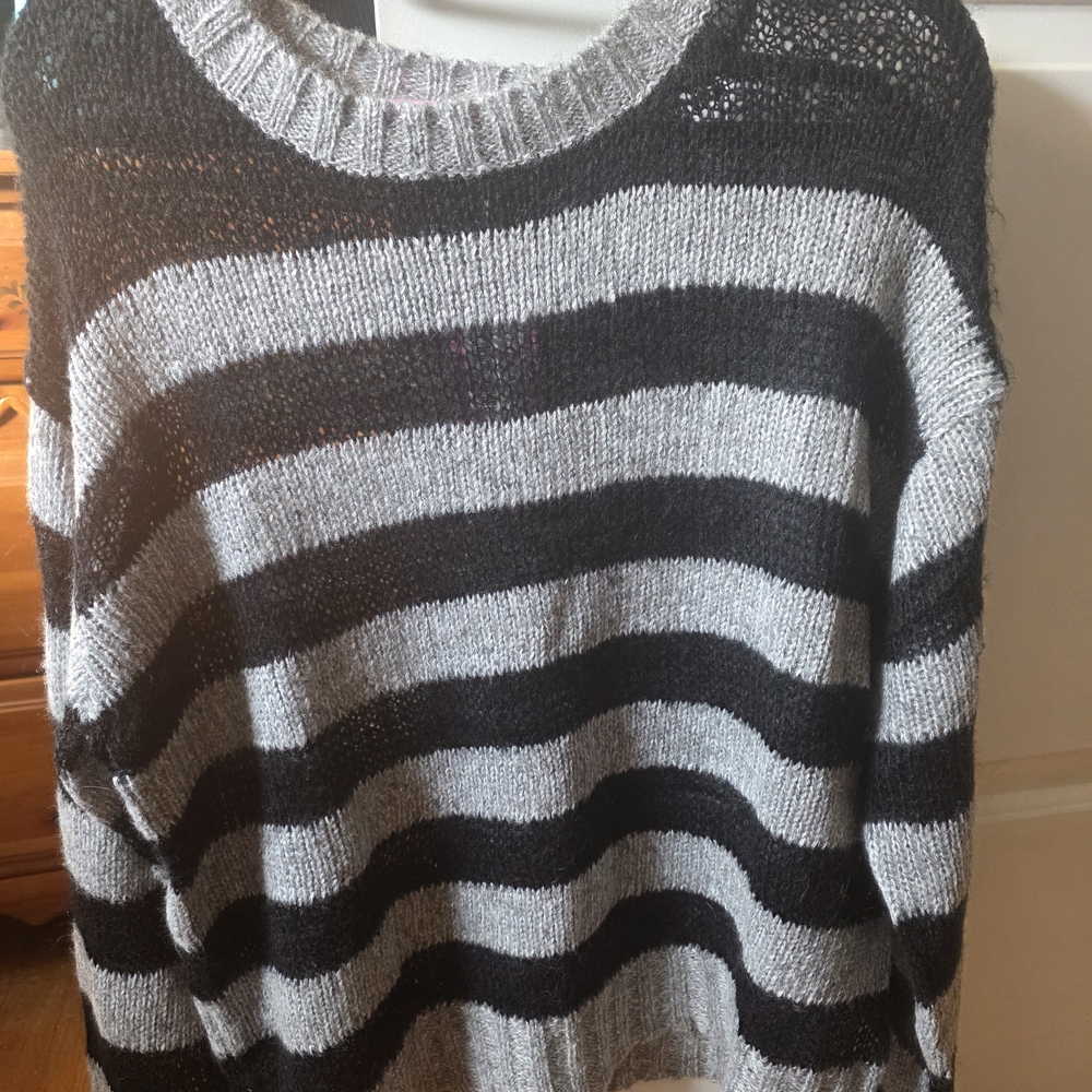 Edikted Black and Gray Striped Crew Neck Sweater NWT - Picture 3 of 6